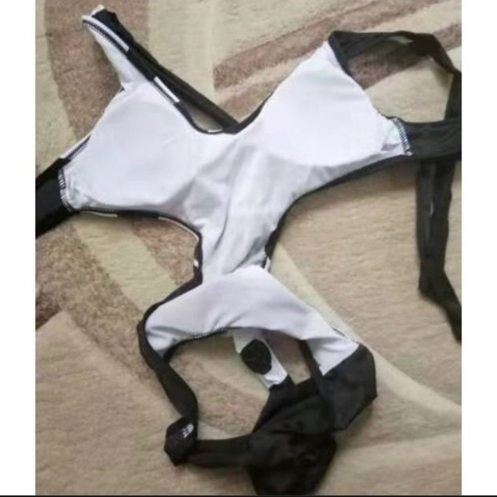 ❣️LAST 1❣️Chic & Sexy Black and White Polka Dot Monokini NWT - Picture 5 of 8